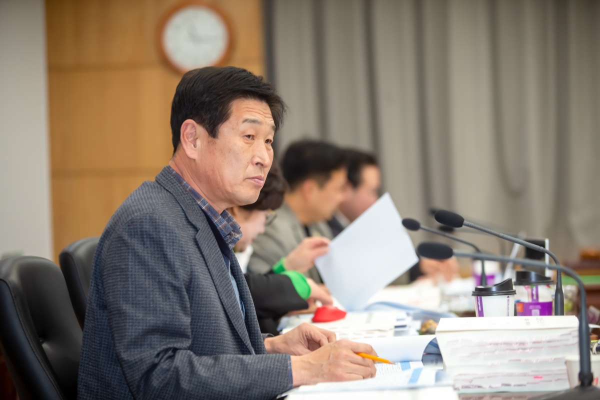 20231207-021[_P7U2263-제272회 제2차 정례회시 예산결산특별위원회 2024년도 예산안 및 기금운용계획안 심사 활동.jpg