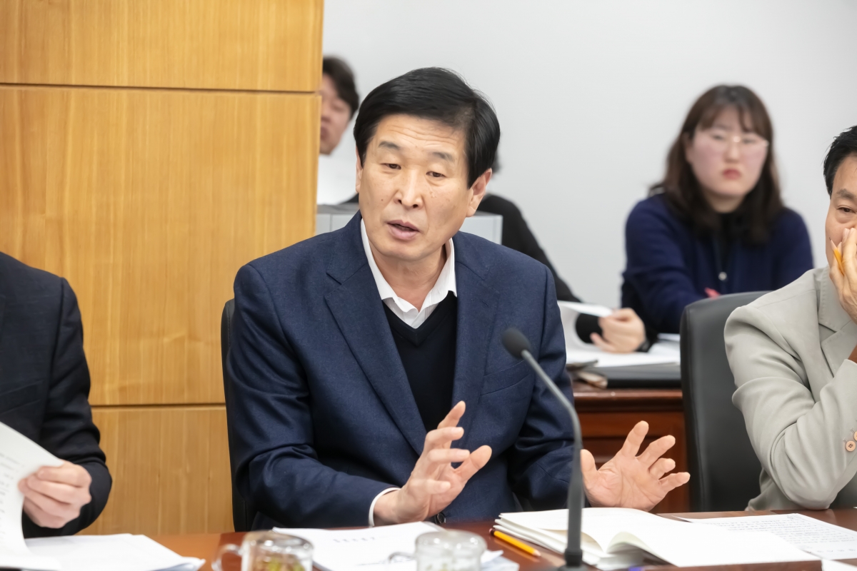 20240117-055[IMG_9135-제273회 임시회 산업건설위원회 조례안 심사활동.jpg