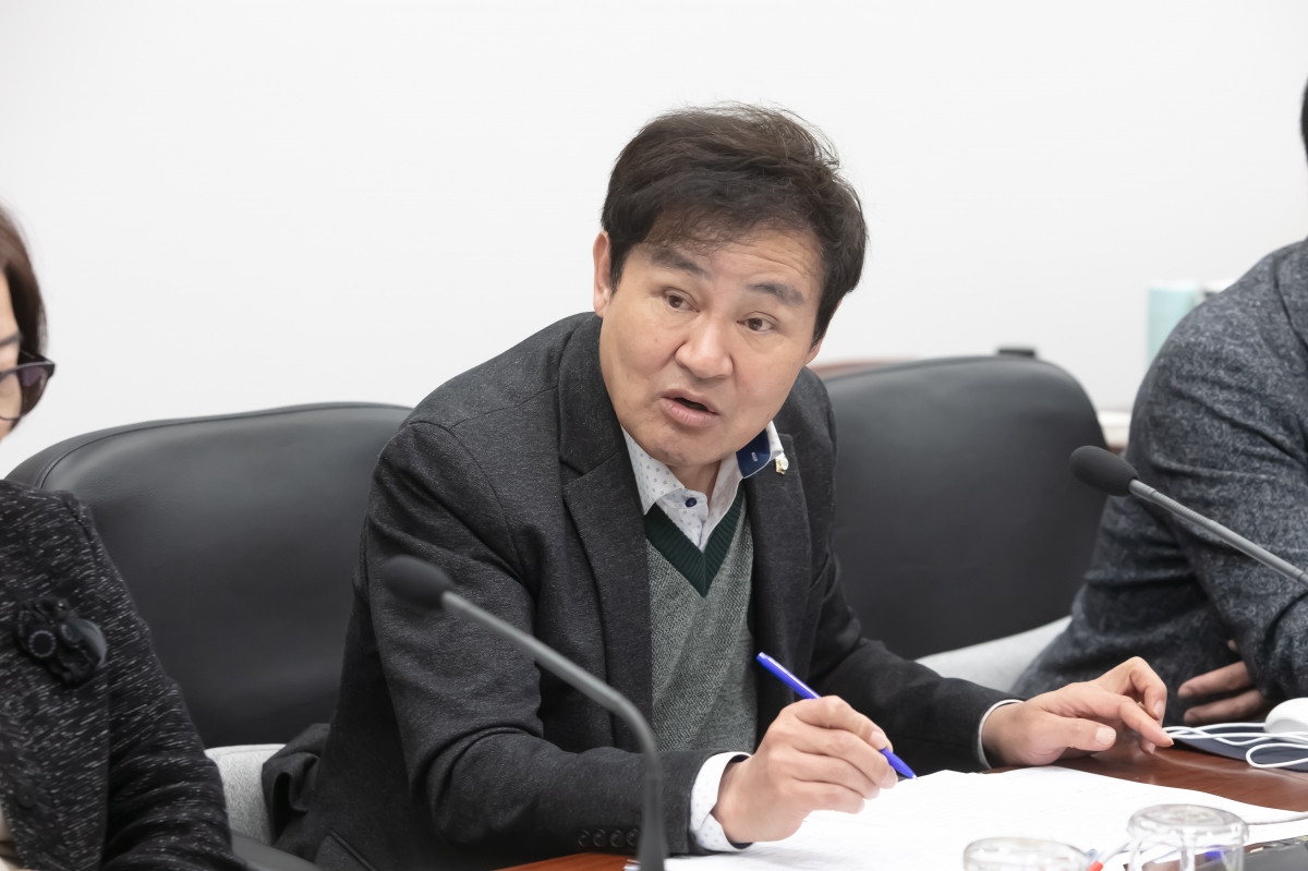 20240305-055[IMG_0277-제274회 임시회 기획행정위원회 조례안 심사활동.jpg