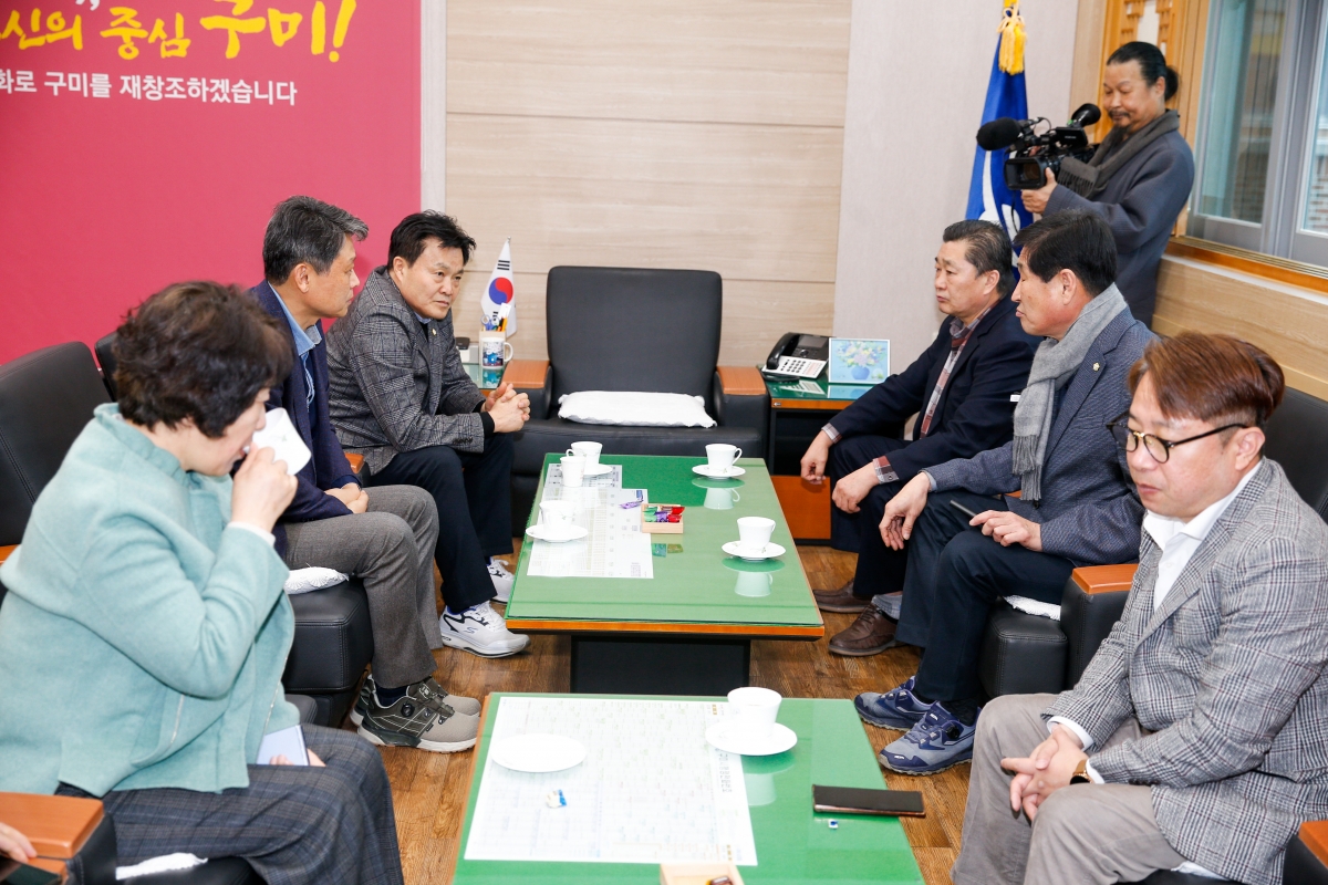 20240305-128[_P7U3533-1-제274회 임시회 산업건설위원회 선산출장소 현장방문.jpg