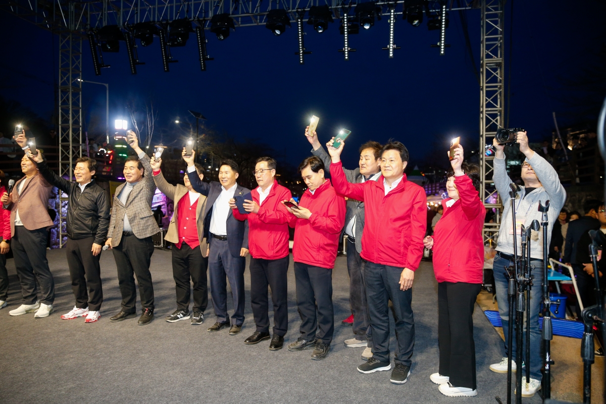 20240323-027[_P7U4902-1-2024청춘, 금오천 벚꽃페스티벌.jpg