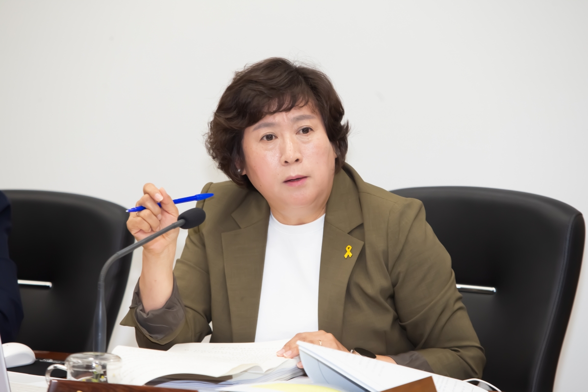 20240416-047[_P7U6099-제275회 임시회 산업건설위원회 소관 조례안 심사 및 2024년도 행정사무감사계획서 작성.jpg