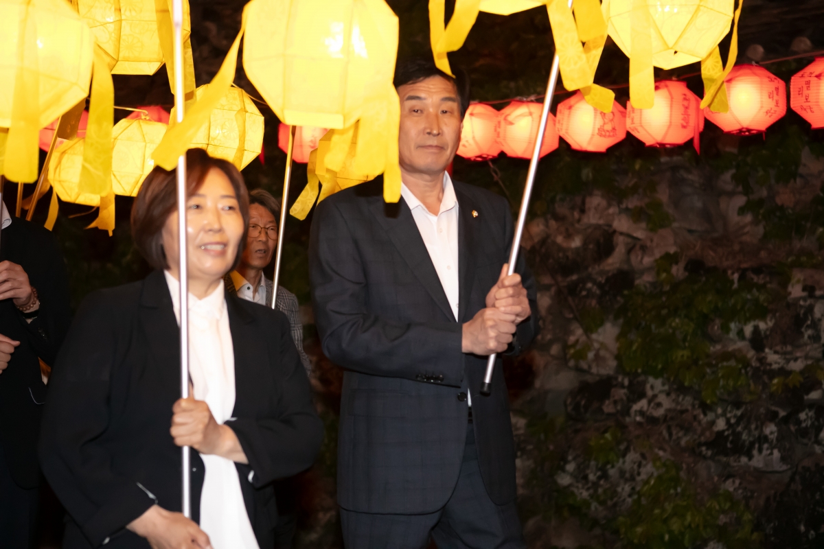 20240514-078[IMG_1956-불기 2568년 부처님 오신 날 봉축탑 점등식.jpg