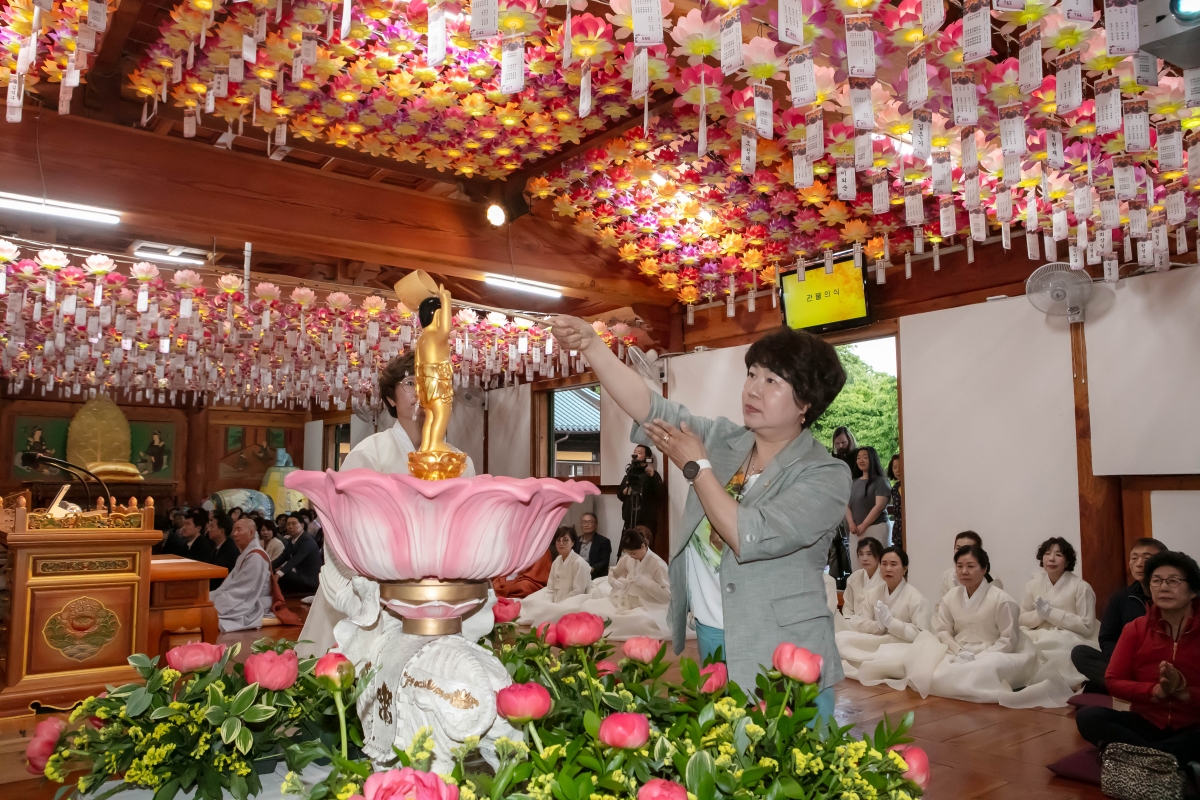 20240514-045[IMG_1830-불기 2568년 부처님 오신 날 봉축탑 점등식.jpg