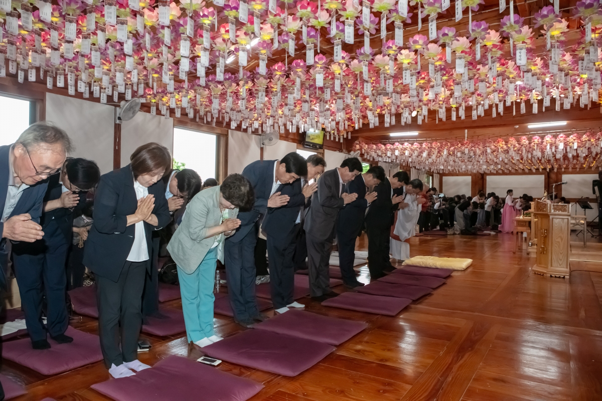 20240514-023[IMG_1727-불기 2568년 부처님 오신 날 봉축탑 점등식.jpg