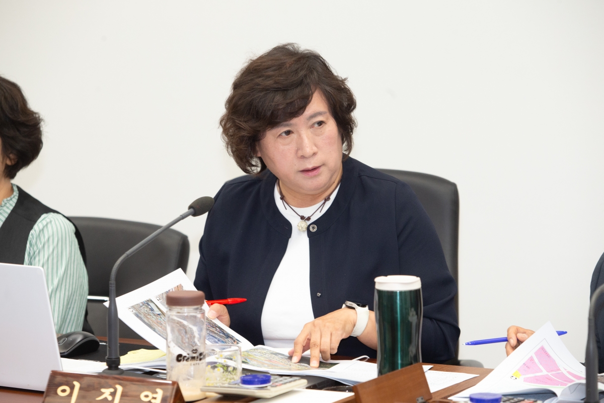 20240517-061[_P7U1687-제276회 임시회 산업건설위원회 조례안 심사활동.jpg