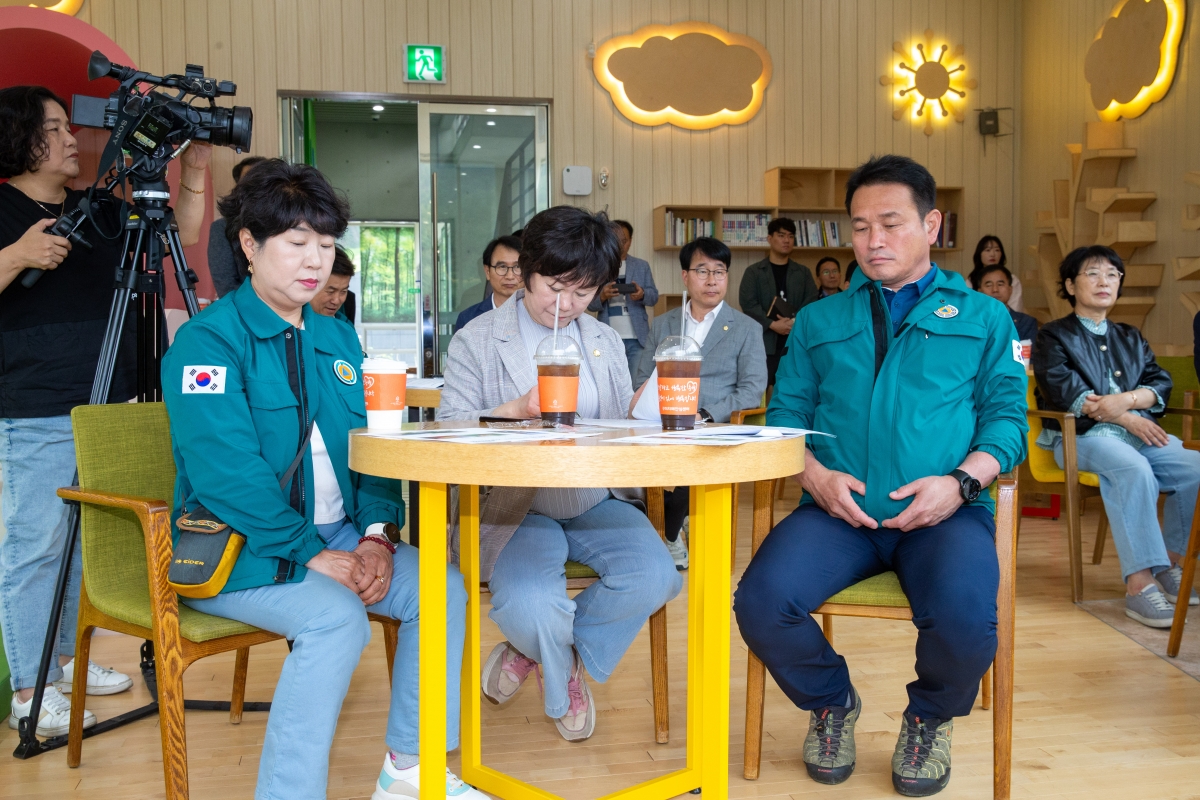 20240521-007[_P7U2449-제276회 임시회 산업건설위원회 구미에코랜드 현장 방문.jpg