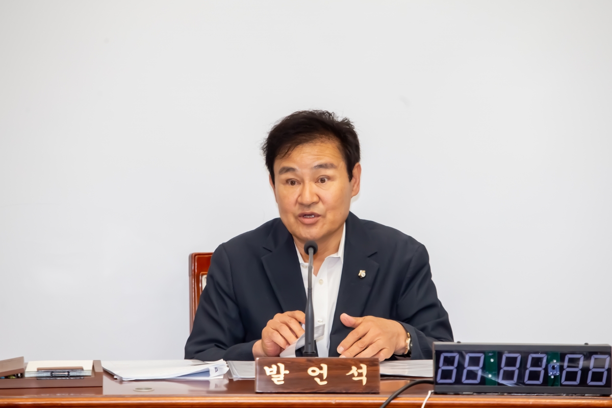 20240604-022[_P7U4352-제277회 제1차 정례회 기획행정위원회 조례안 심사활동.jpg