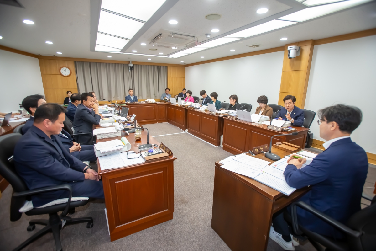 20240612-049[_P7U5176-제277회 제1차 정례회 산업건설위원회 소관 2024년도 행정사무감사 활동.jpg