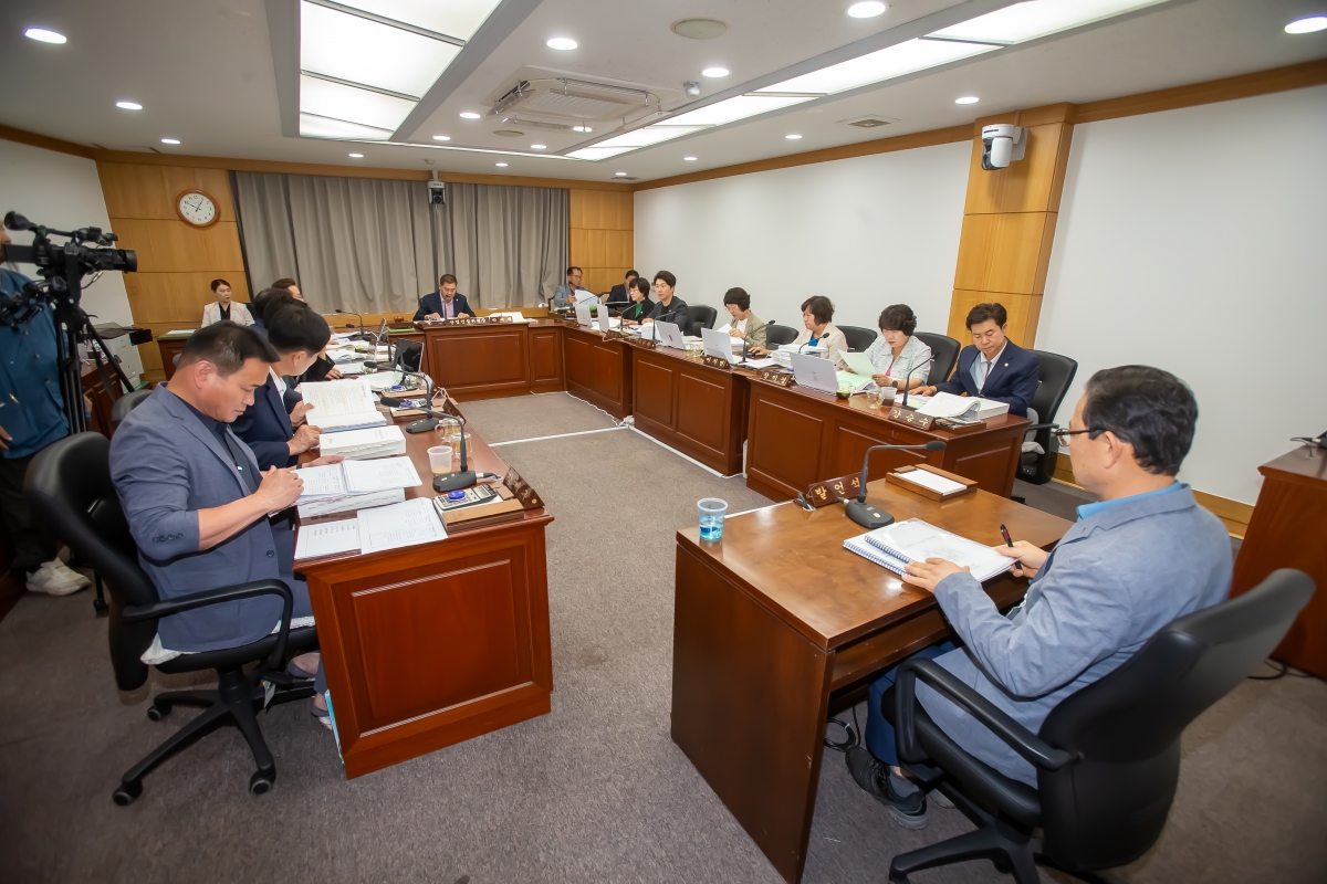 20240613-007[_P7U5375-제277회 제1차 정례회 산업건설위원회 소관 2024년도 행정사무감사 활동.jpg