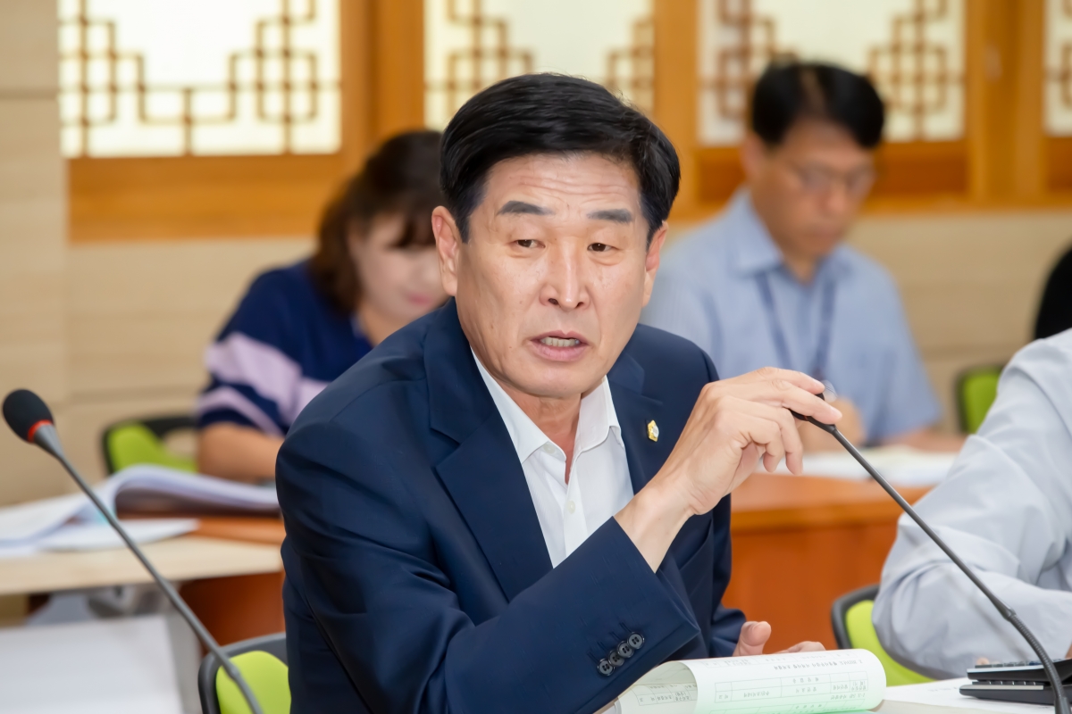 20240618-009[_P7U5981-제277회 제1차 정례회 산업건설위원회 선산출장소 2024년도 행정사무감사 활동.jpg