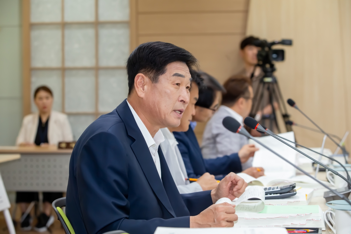 20240618-011[_P7U5987-제277회 제1차 정례회 산업건설위원회 선산출장소 2024년도 행정사무감사 활동.jpg