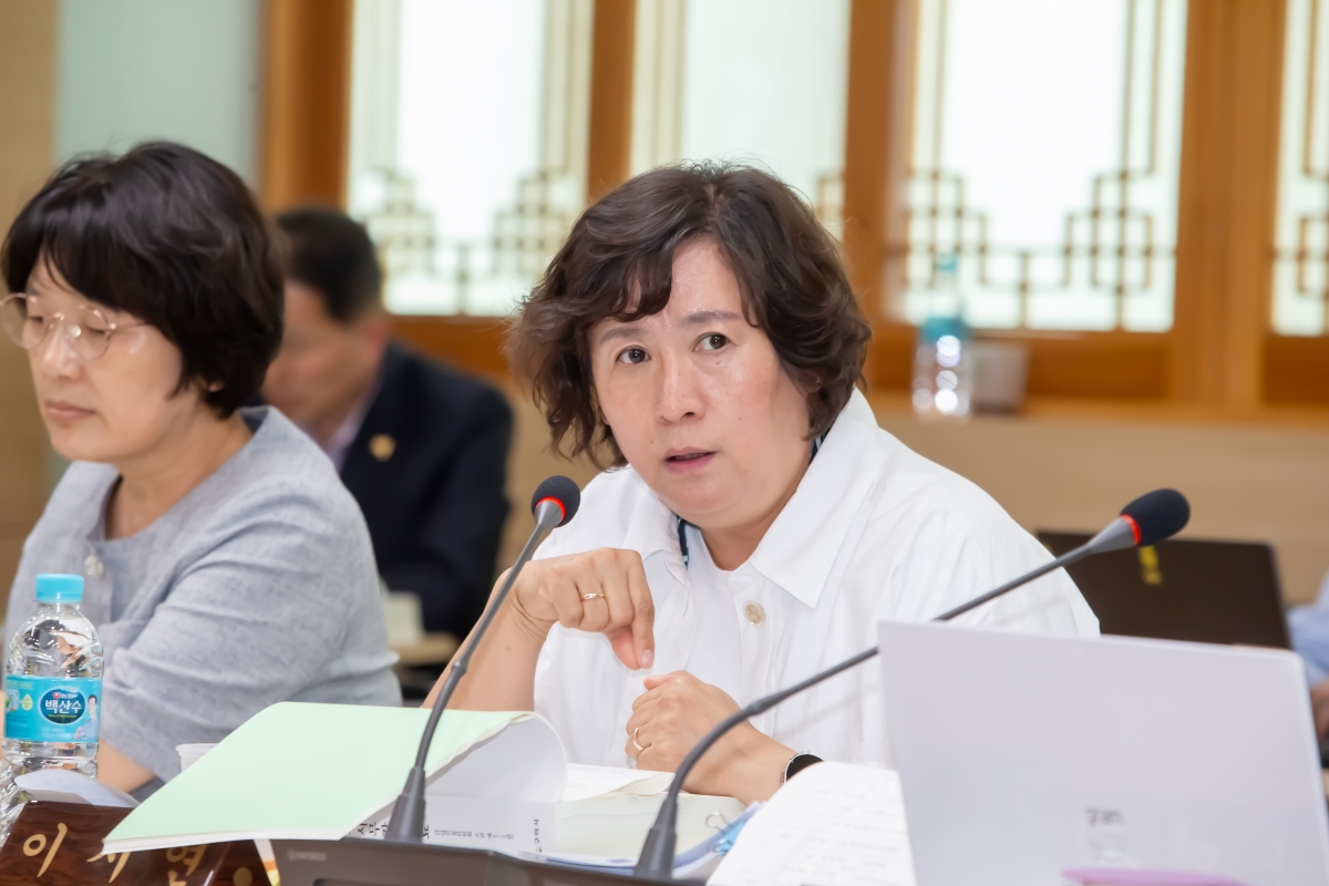 20240618-031[_P7U6055-제277회 제1차 정례회 산업건설위원회 선산출장소 2024년도 행정사무감사 활동.jpg