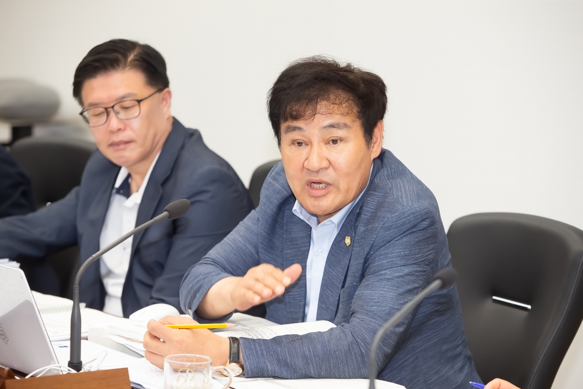 20240729-014[_P7U0074-제279회 임시회 예산결산특별위원회 2024년도 제1회 추가경정예산안 및 기금운용계획변경안 심사활동.jpg