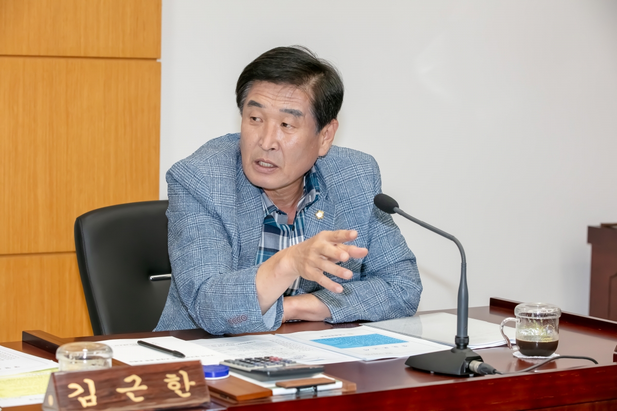 20240905-020[IMG_3222-제280회 임시회 기획행정위원회 조례안 등 심사활동.jpg