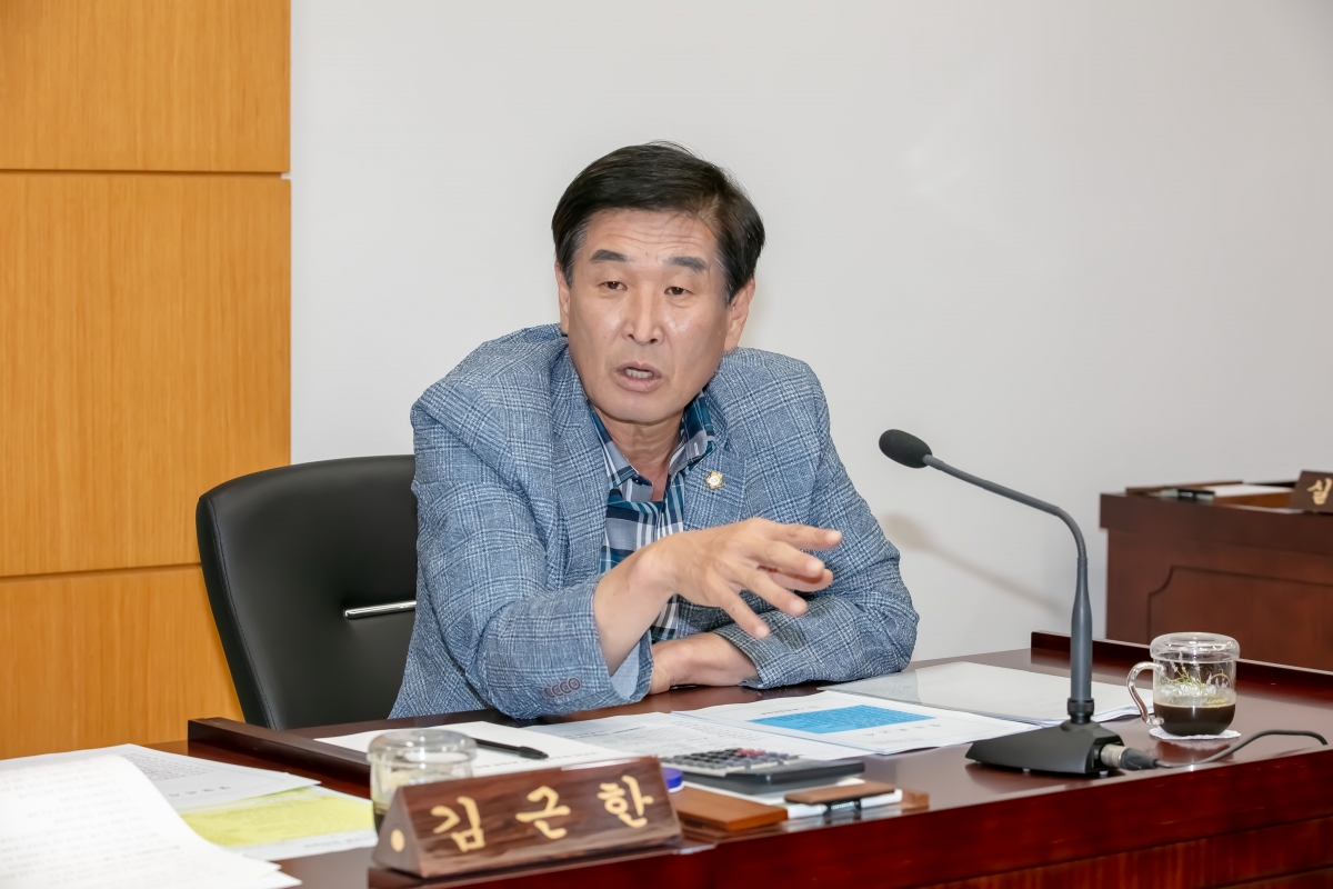 20240905-021[IMG_3224-제280회 임시회 기획행정위원회 조례안 등 심사활동.jpg