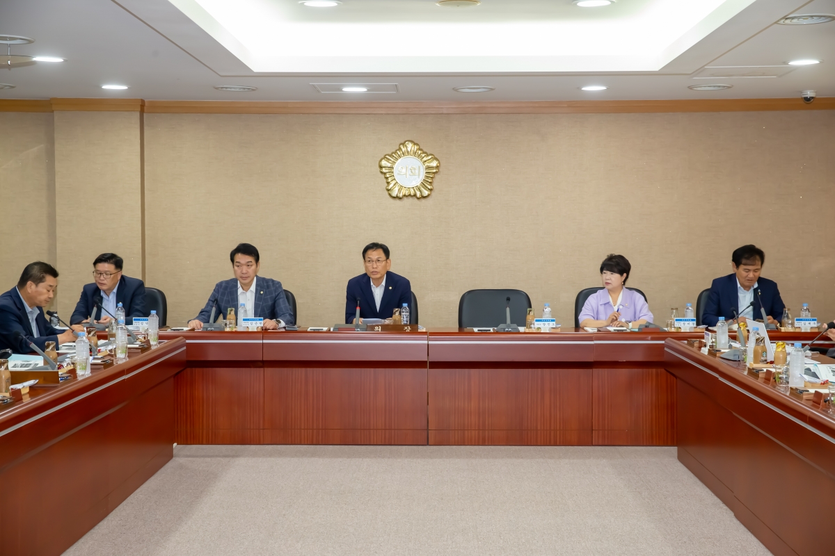 20240911-050[_P7U4143-구미시의회 의원 청렴 및 4대 폭력예방교육.jpg