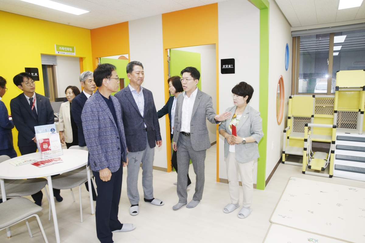 20240920-020[_P7U4776-경상북도 일자리편의점 개소식.jpg