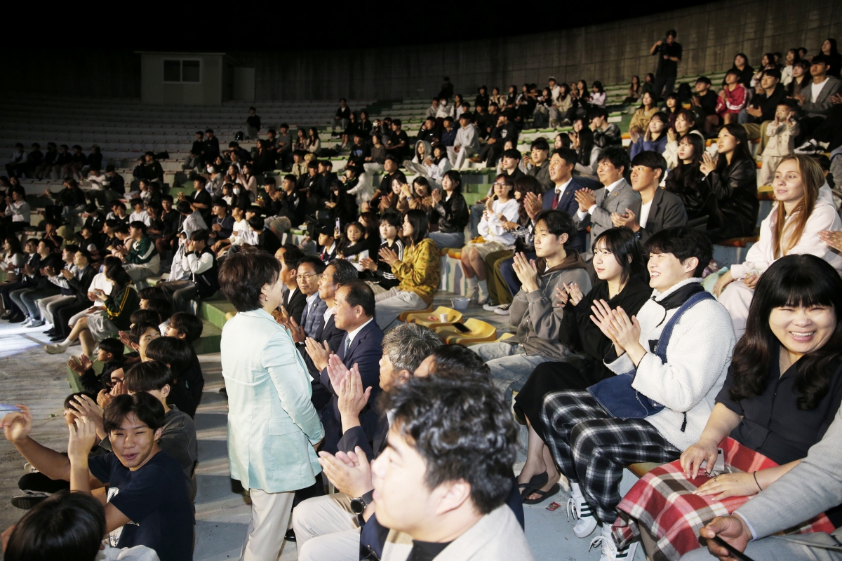 20241002-023[_P7U6303 복사-구미영페스타.jpg