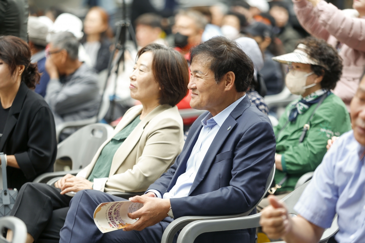 20241006-059[_P7U6923-1-제36회 구미전국가요제.jpg