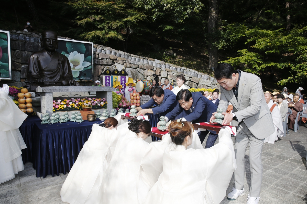 20241009-016[_P7U7480 복사-제8회 향문화대제전.jpg