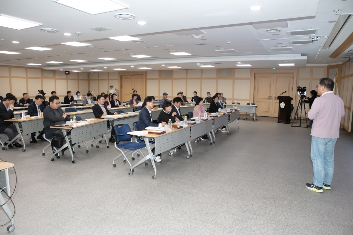20241023-082[IMG_4603-의원연구단체 구미시 주민참여예산 활성화 연구회 최종보고회.jpg
