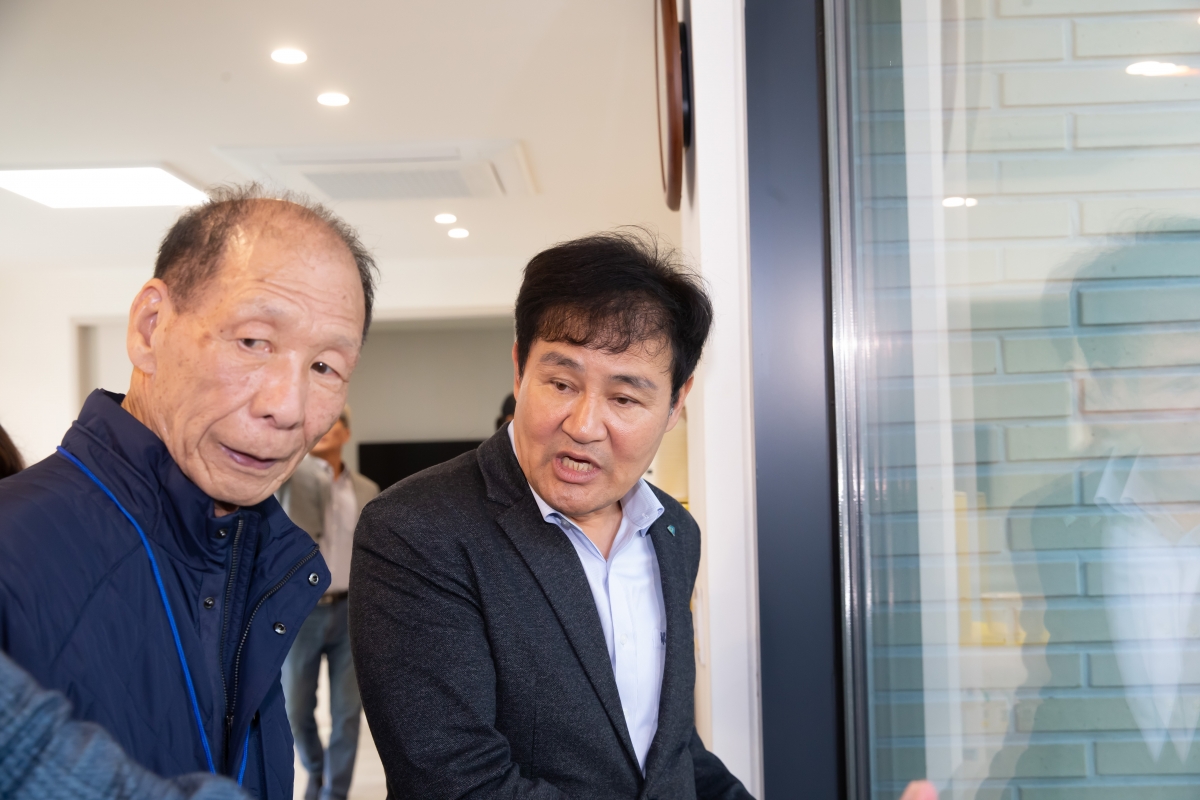 20241030-039[_P7U0545-형곡동로 경로당 개소식.jpg