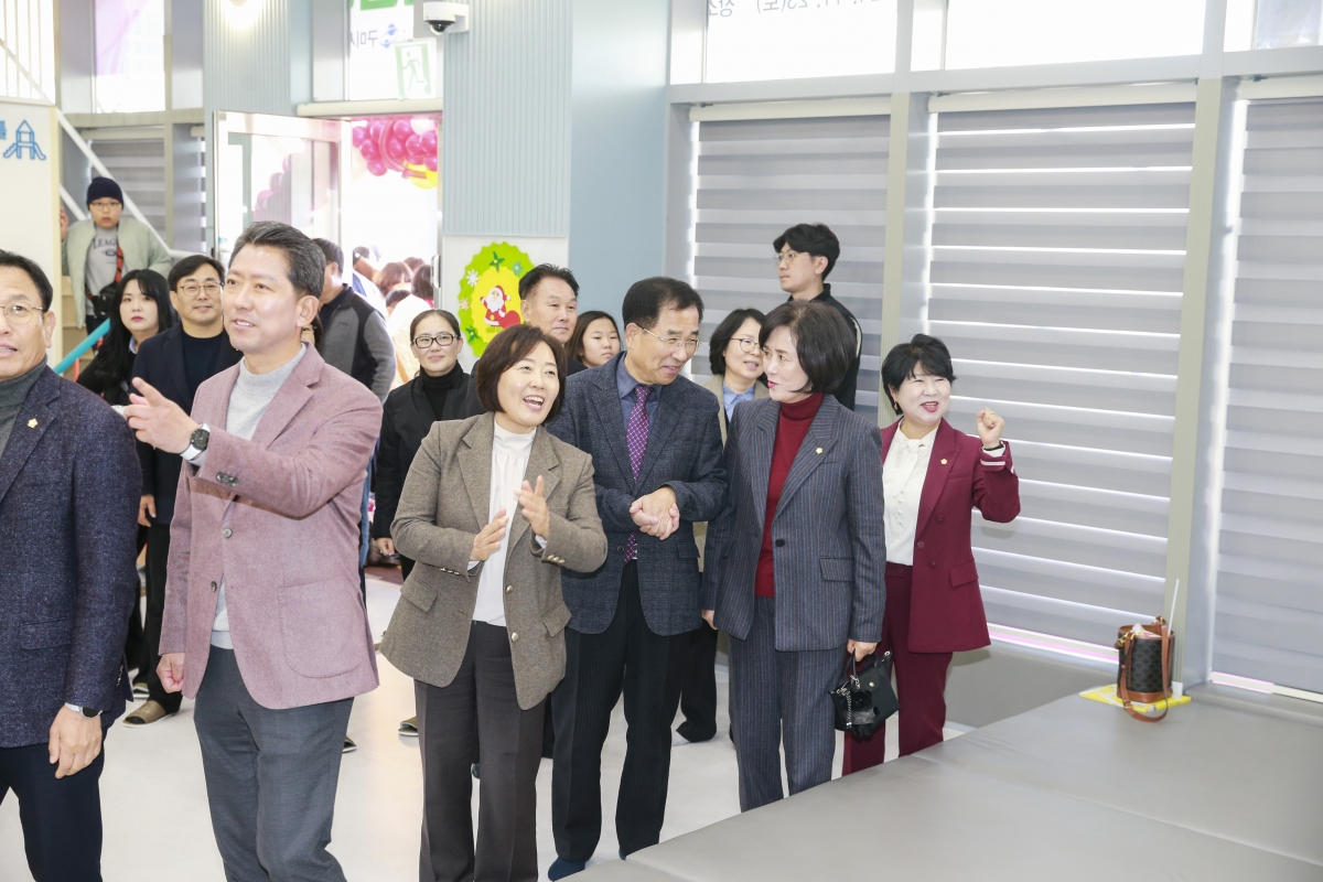 20241123-039[_P7U4111-1-새마을24시 마을돌봄터 개소식.JPG