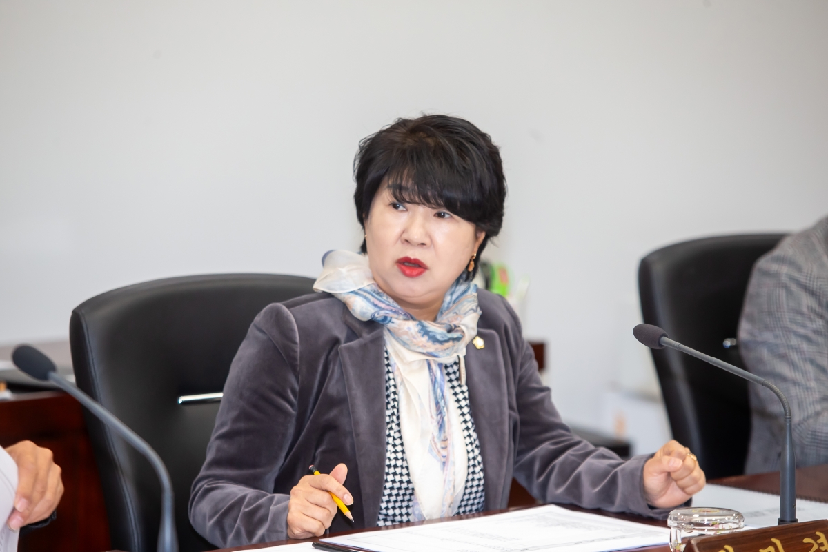 20241127-002[_P7U4732-제262회 정례회시 의회운영위원회 2025년도 예산안 및 기금운용계획안 예비심사활동.jpg