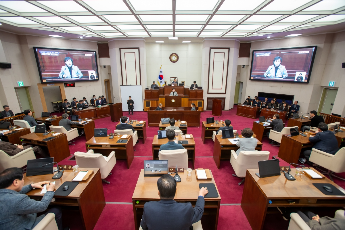 20241217-014[_P7U6866-제262회 정례회 제3차 본회의시 이지연 의원 5분 자유발언.jpg