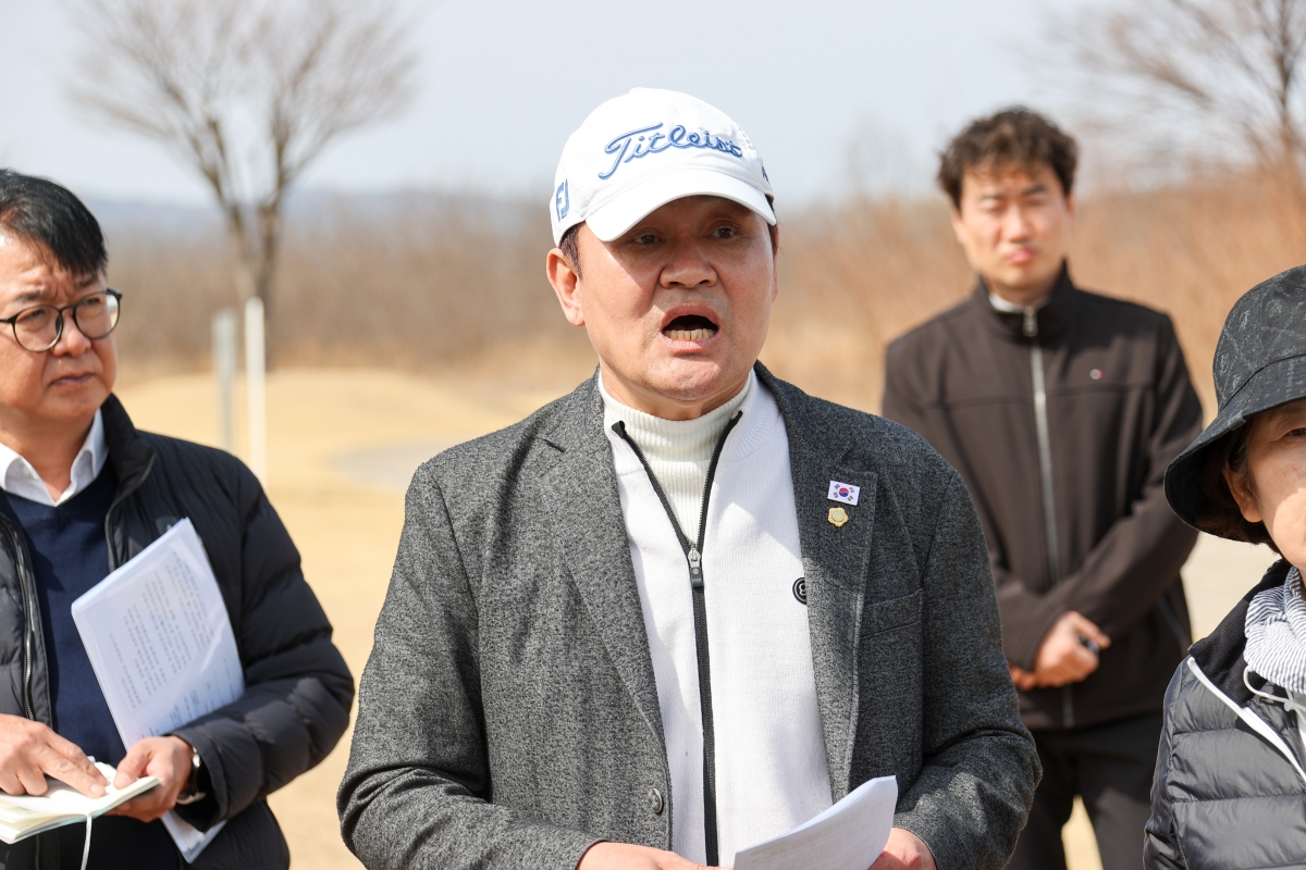 20250313-025[AMG_2779-1-제285회 임시회시 문화환경위원회 양포파크골프장 현장방문활동.JPG