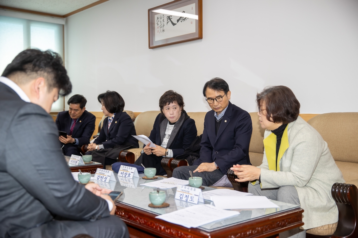 20250317-019[AMG_3573-제285회 임시회시 기획행정위원회 경주시의회 방문.jpg