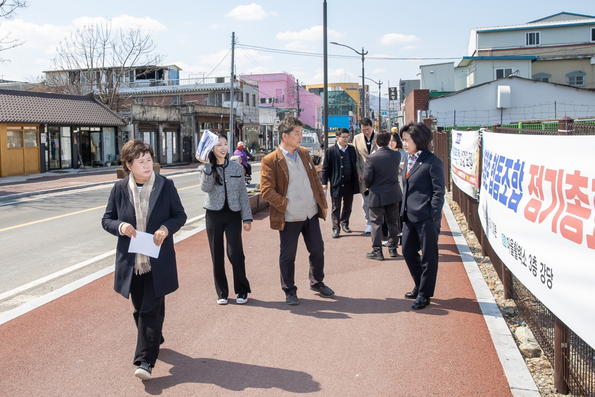 20250317-099[AMG_3784-제285회 임시회시 기획행정위원회 경주시 황오 커뮤니티센터 비교견학.jpg