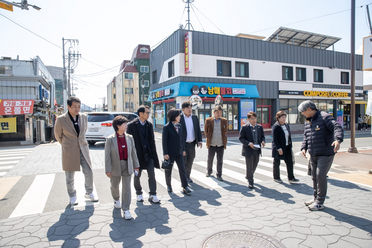 20250317-103[AMG_3792-제285회 임시회시 기획행정위원회 경주시 황오 커뮤니티센터 비교견학.jpg