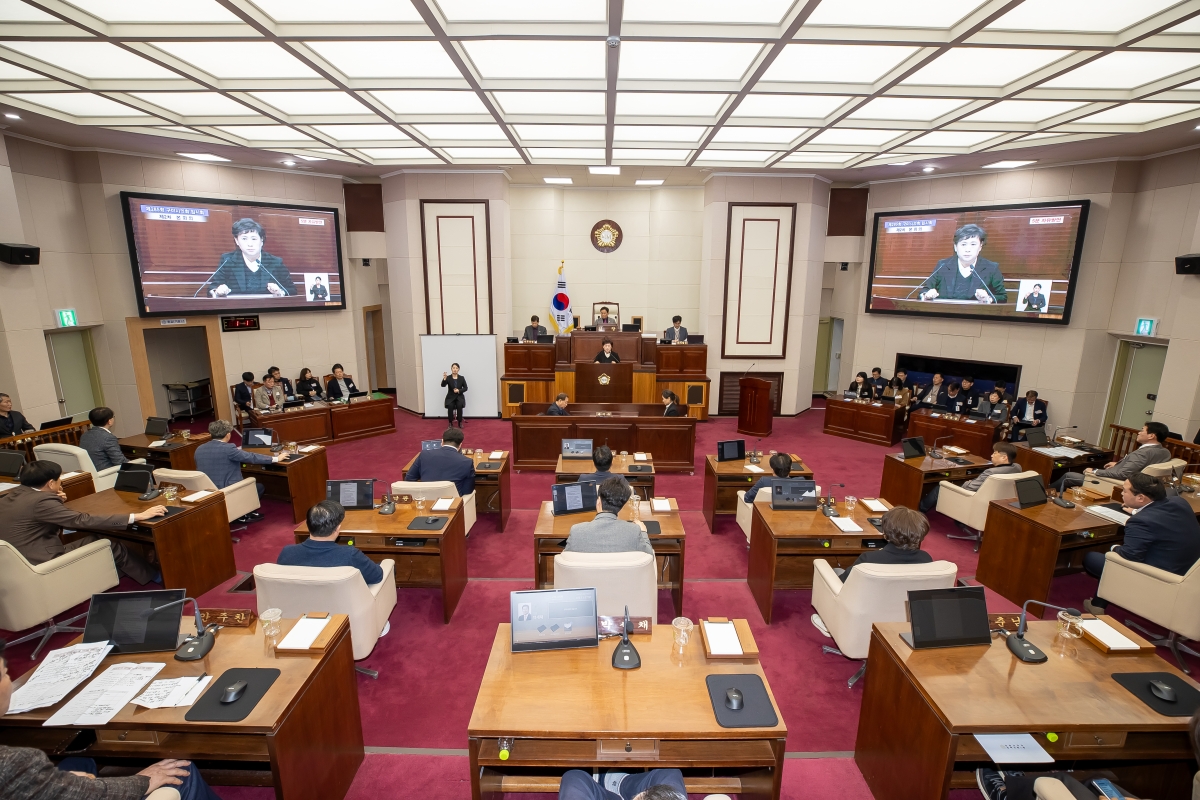 20250319-035[AMG_3958-제285회 임시회 제2차 본회의시 이지연 의원 5분 자유발언.jpg