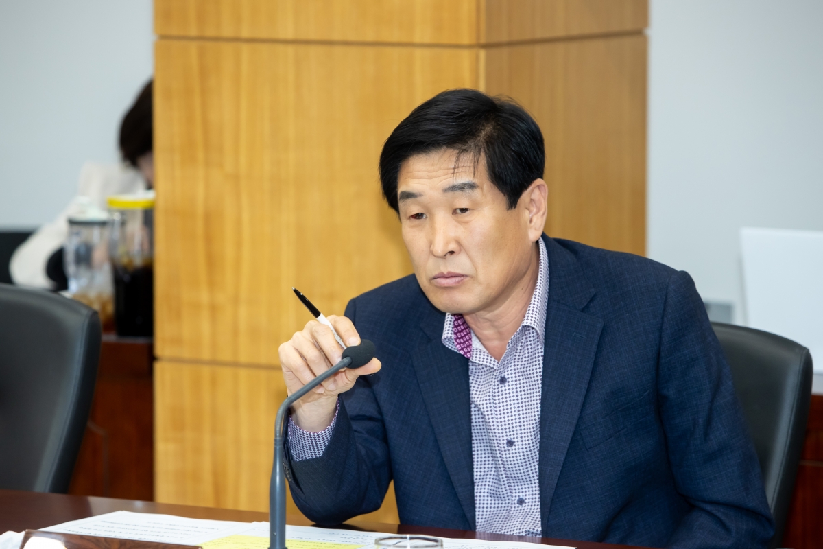 20250415-044[AMG_6101-제286회 임시회시 문화환경위원회 조례안 활동.jpg