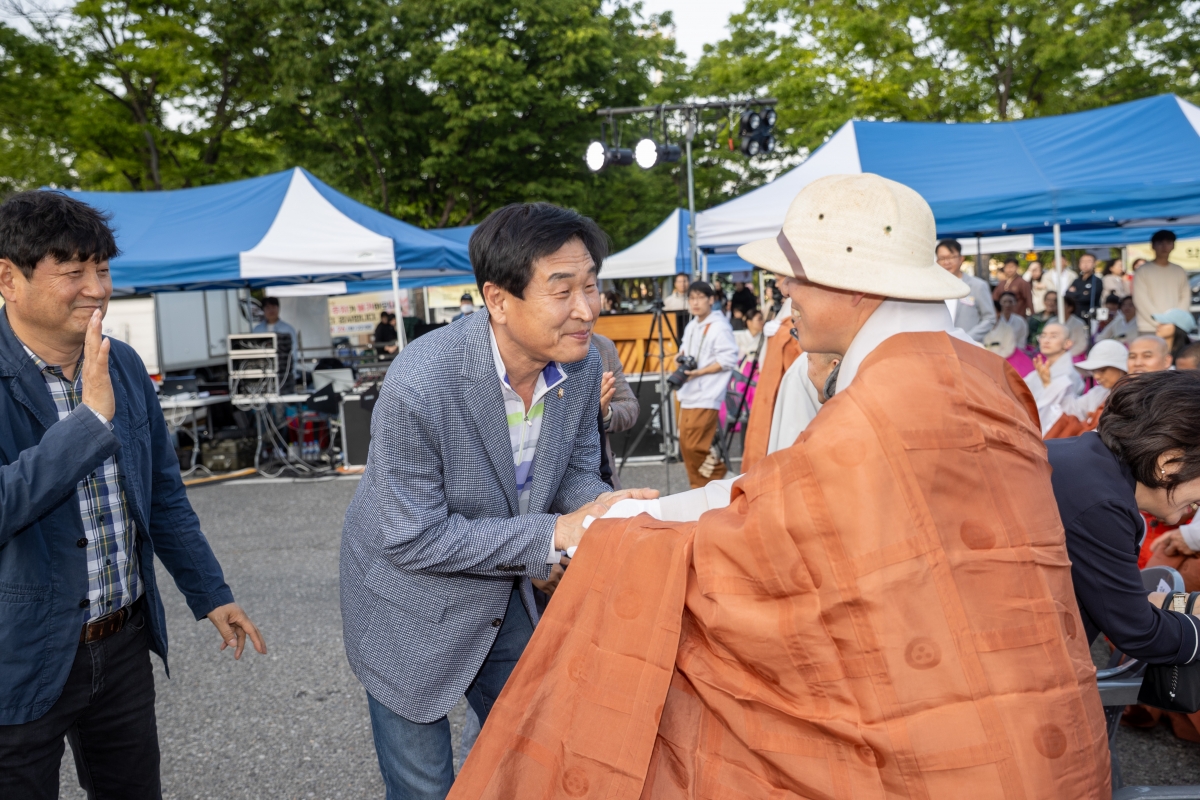 20250426-202[AMG_7875-1-불기 2569년 부처님 오신 날 연등 축제.JPG
