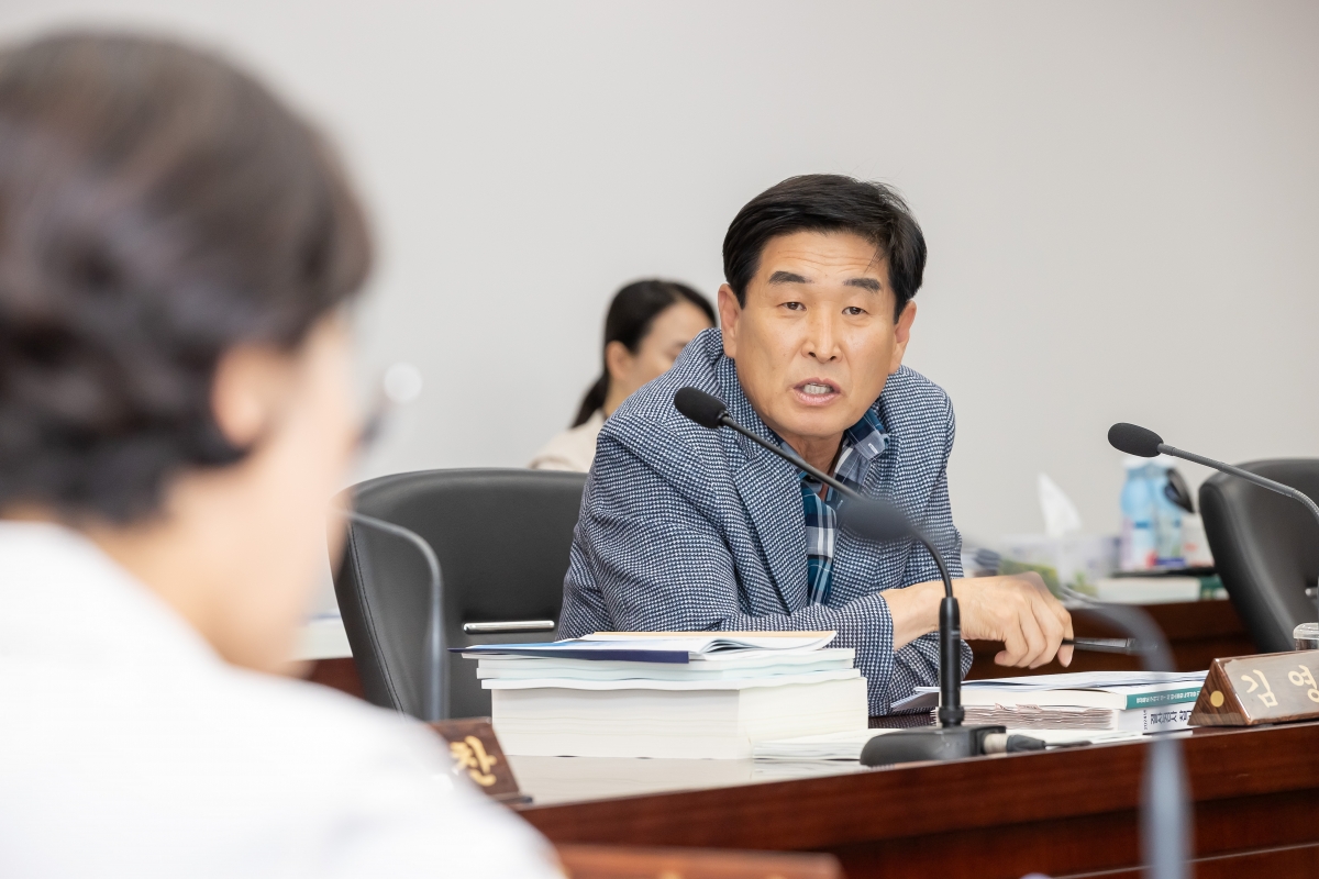 20250609-042[AMG_1255-문화환경위원회 관내 버스 기업체와 간담회.jpg