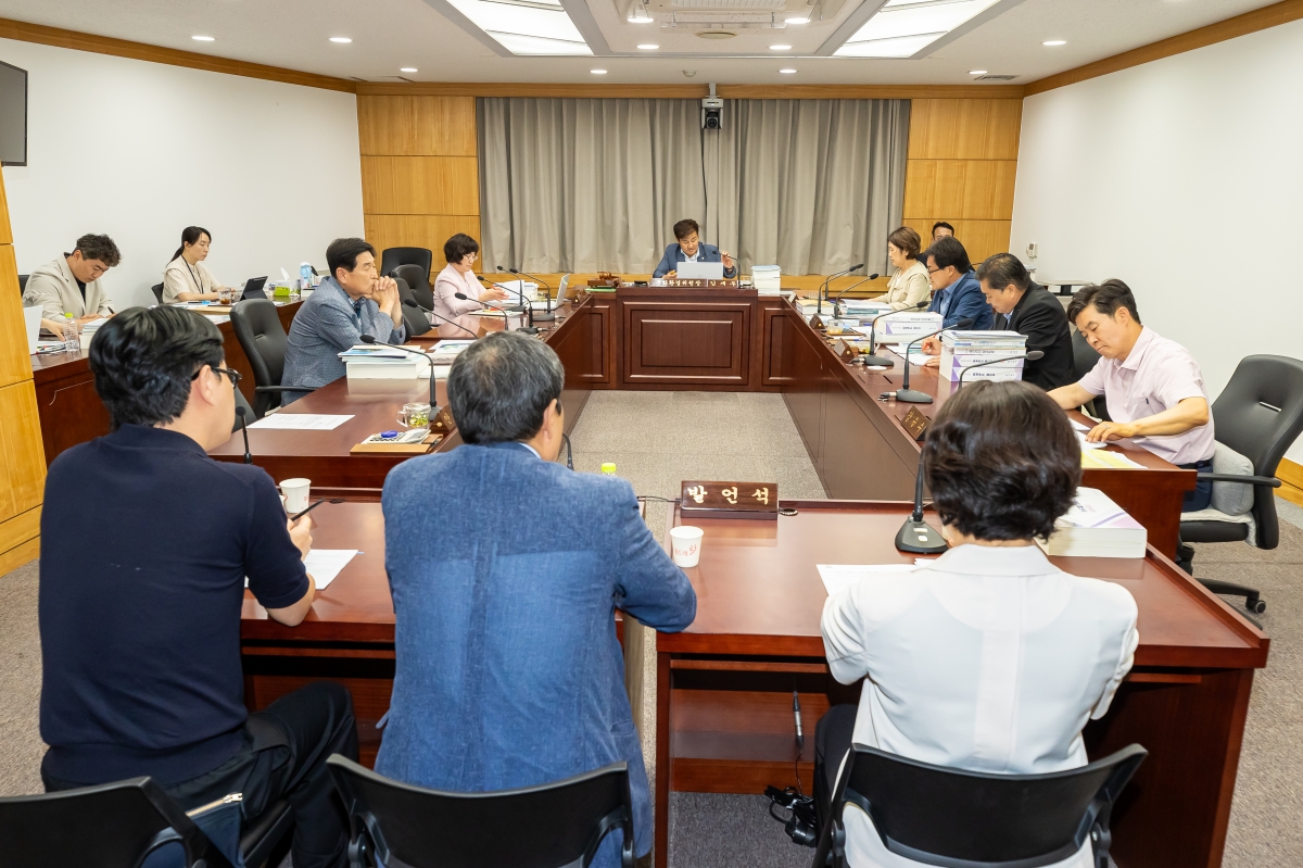 20250609-031[AMG_1217-문화환경위원회 관내 버스 기업체와 간담회.jpg