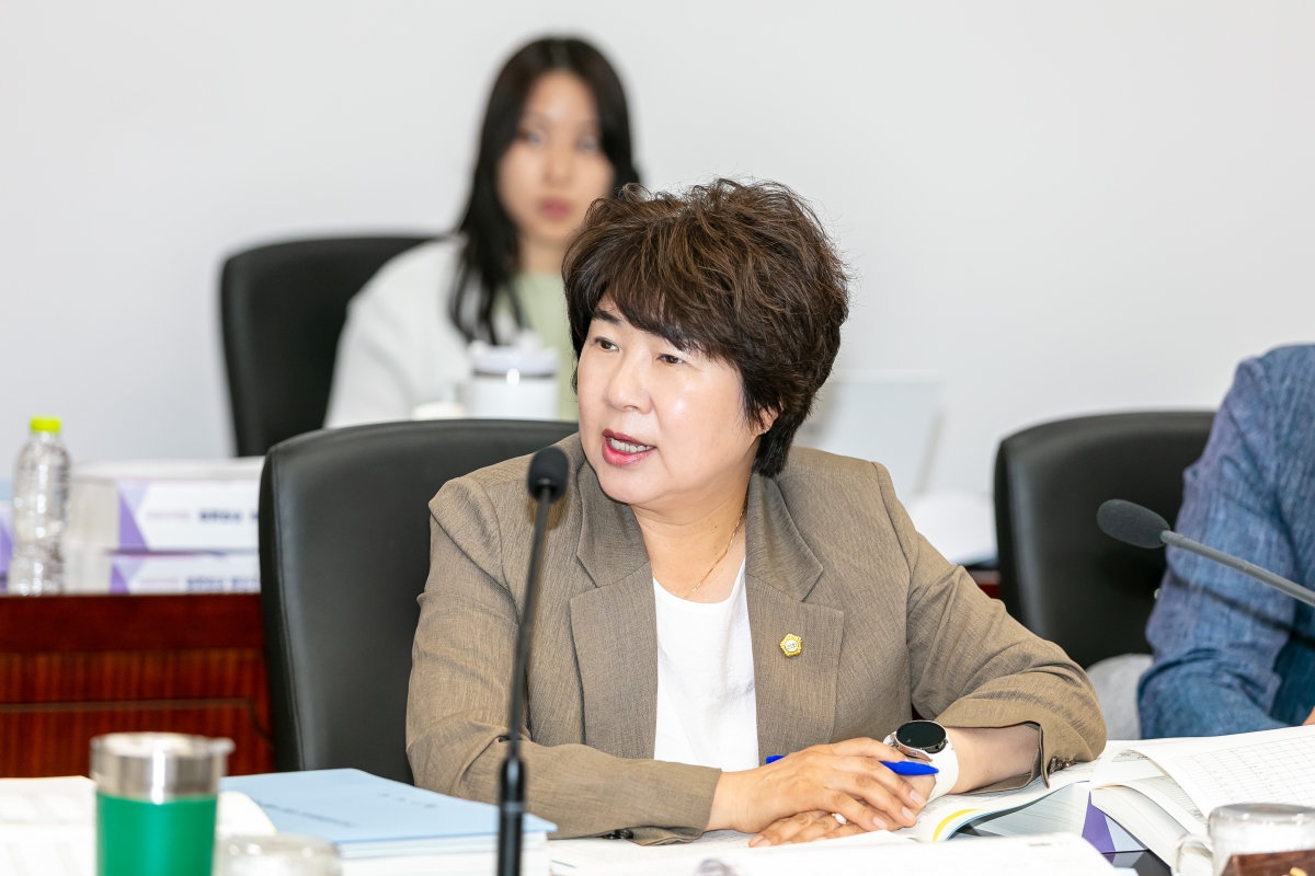 20250610-039[IMG_9864-제288회 제1차 정례회 예산결산특별위원회 2024회계연도 세입세출결산승인안 심사활동.jpg