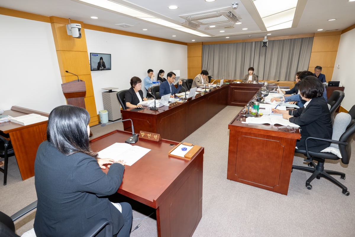 20250613-010[AMG_1839-제288회 제1차 정례회 기획행정위원회 소관 2025년도 행정사무감사 활동.jpg