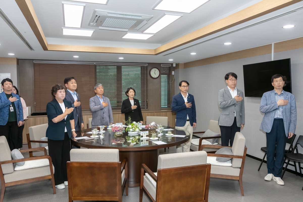 20250616-011[IMG_9944-의원연구단체 구미시 재정분석 연구회 발대식.jpg