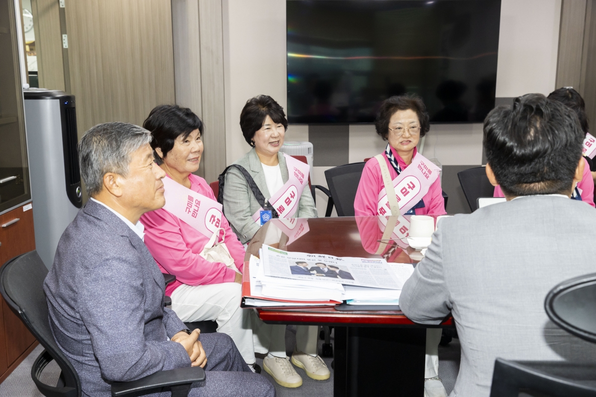 20250909-005[AMG_6838-1-구미 로컬푸드 국회 판촉전.jpg