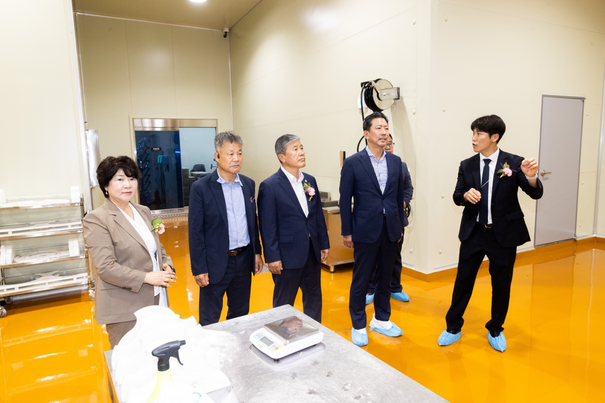 20250910-096[AMG_7232-1-강훈목장 건립 준공식.JPG