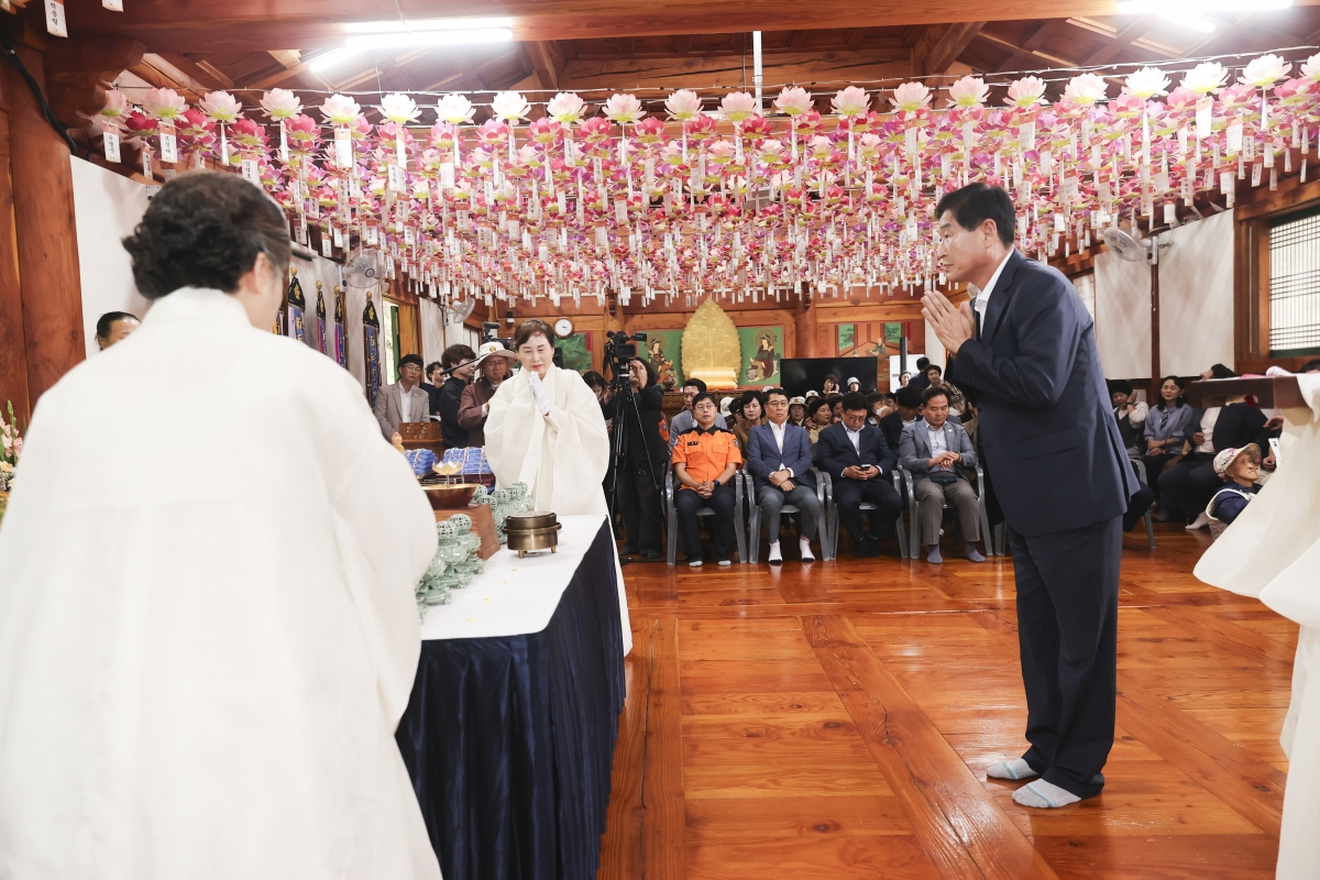 20251003-071[AMG_0094-1-제9회 향문화 대제전.jpg