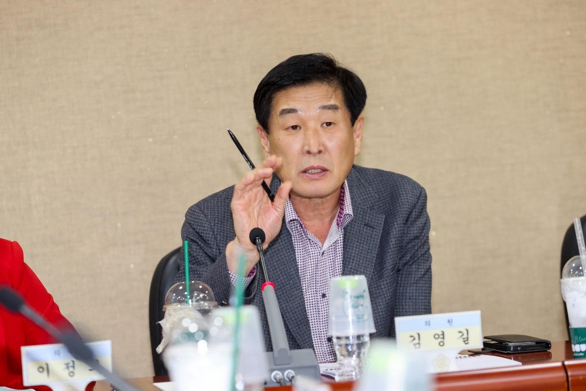 20251030-104[AMG_4700-1-의원연구단체 그린로컬 축제관광 연구회 최종보고회.JPG