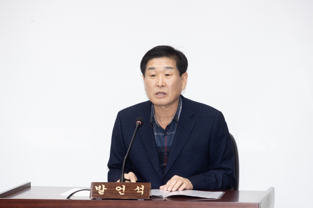 20251126-064[AMG_8152-제292회 제2차 정례회시 문화환경위원회 조례안 등 심사활동.jpg