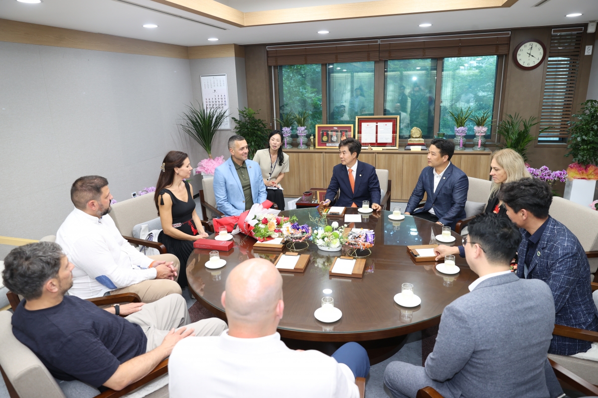 2026.07.15_불가리아 엘린펠린 시장일행 내방_002.JPG