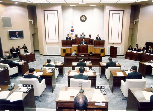 제74회 임시회 제2차 본회의