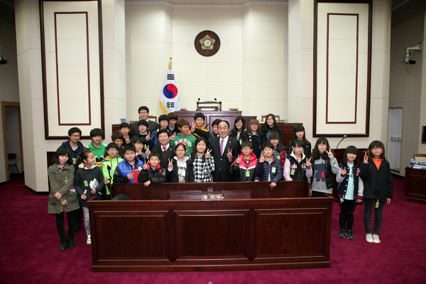 형남초등학교 어린이 회장단 방문